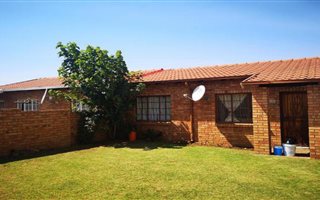 2 Bedroom House in Dixon