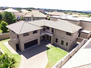 4 Bed House in Greenstone Hill