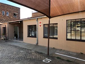 110 m² Office Space in Benoni Central