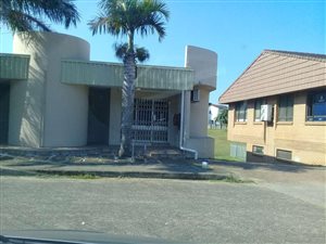 83 m² Commercial space in Meerensee