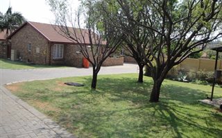 3 Bedroom Simplex in Garsfontein