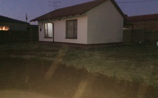2 Bedroom House in Mamelodi West