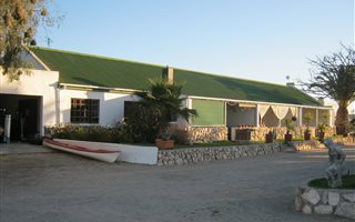11 Bedroom House in Long Acres