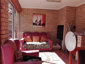 3 Bed House in Comet