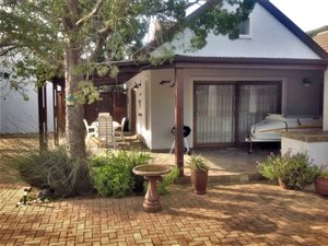 3 Bed House in Lake Brenton