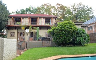 5 Bedroom House in Cyrildene