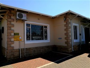 35 m² Commercial space in Clubview