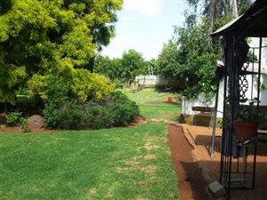 8.6 ha Smallholding in Lydenburg