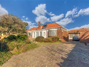 5 Bed House in Observatory