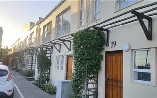2 Bedroom Townhouse in George South