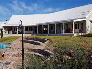 4 Bed House in Oudtshoorn