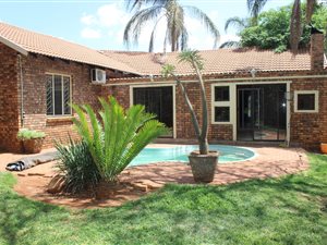 3 Bed House in Ninapark