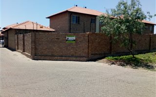 4 Bedroom Duplex in Annlin