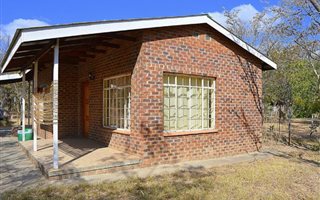 2 Bedroom House in Vaalwater