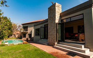 4 Bedroom House in Lonehill