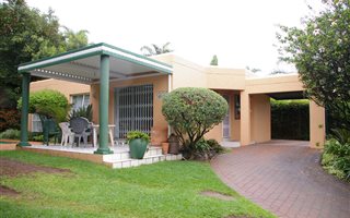 2 Bedroom Cluster in Radiokop