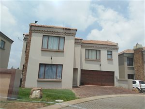 3 Bed House in Bartlett
