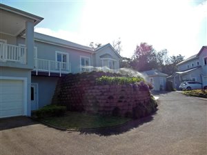 3 Bed Townhouse in Assagay