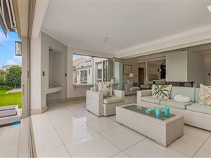4 Bed House in Morningside
