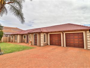 3 Bed House in Heatherview