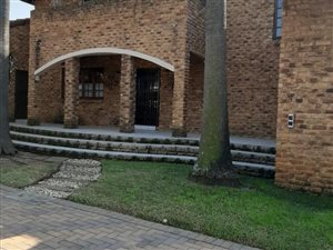 5 Bed House in Vanderbijlpark SW5