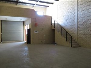 167 m² Industrial space in Pomona