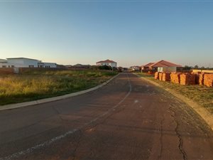 402 m² Land available in The Orchards