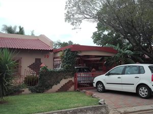 1 Bedroom Apartment in Mayfield Park