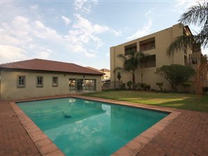 2 Bed Townhouse in Brakpan North