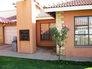 2 Bed Townhouse in Flamwood