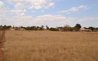 1 ha Land available in Grootfontein Estate