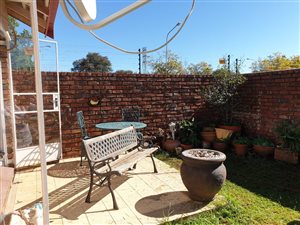 2 Bed Townhouse in Die Bult