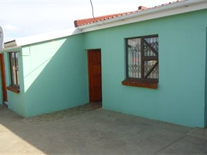 3 Bedroom House in Reeston