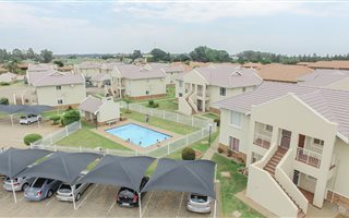 3 Bedroom Townhouse in Nortons Home Estate
