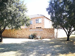 2 Bed Apartment in Randpoort