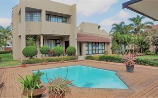 4 Bedroom House in Bendor