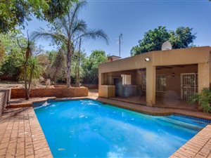 4 Bed House in Allens Nek