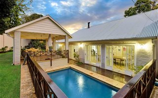3 Bedroom Townhouse in Parktown North