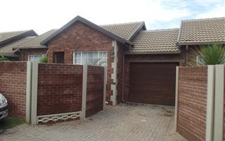 2 Bedroom Townhouse in Bergbron