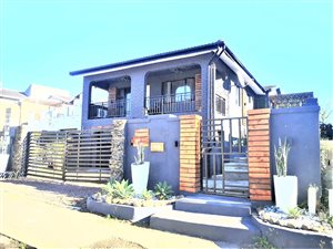 3 Bed House in Newlands East