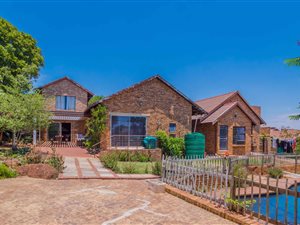 4 Bed House in Mulbarton