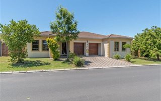 3 Bedroom Townhouse in Sonstraal Heights