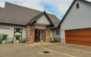 3 Bedroom Townhouse in Cotswold Downs Estate