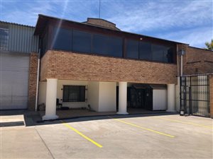 3900 m² Industrial space in Factoria