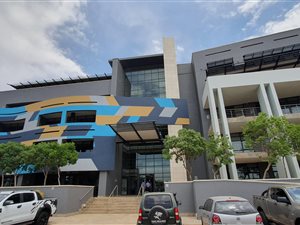 200 m² Commercial space in Menlyn