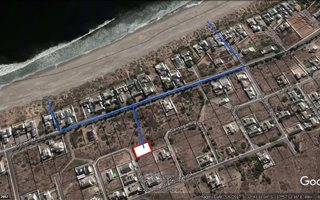 618 m² Land available in Golden Mile