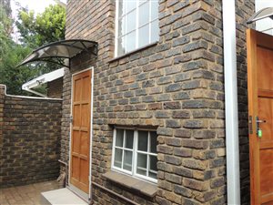 5 Bed Townhouse in Hatfield