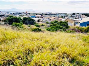 1895 m² Land available in Diaz Beach