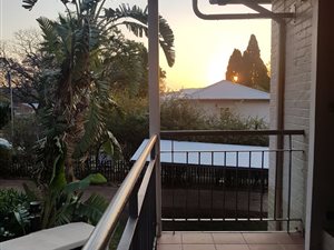 2 Bed Apartment in Lakeside Village