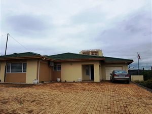 4 Bed House in Everest Heights